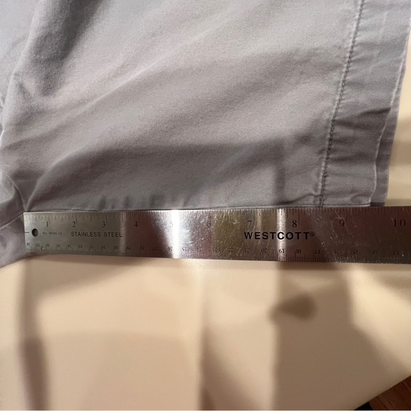 Mens OLD NAVY SHORTS size 32 - Picture 3 of 6